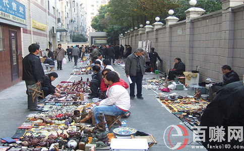 擺地?cái)傎u(mài)什么好?擺地?cái)傎u(mài)什么賺錢(qián)? 第1張